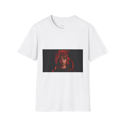 Robin Stranger Things (Unisex Softstyle T-Shirt)