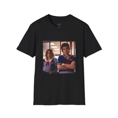Steve & Robin Stranger Things (Unisex Softstyle T-Shirt)